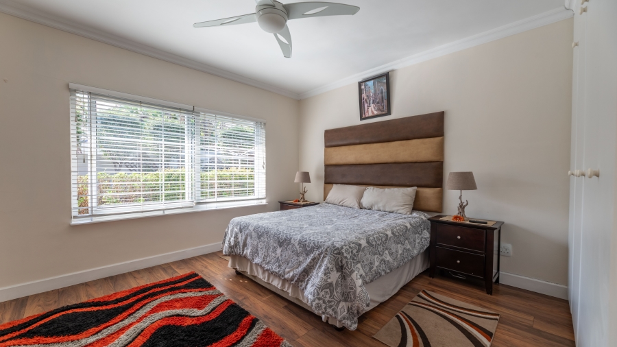 5 Bedroom Property for Sale in Plattekloof 2 Western Cape